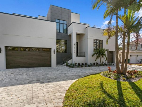 5104 W PLATT STREET, TAMPA, FL 33609