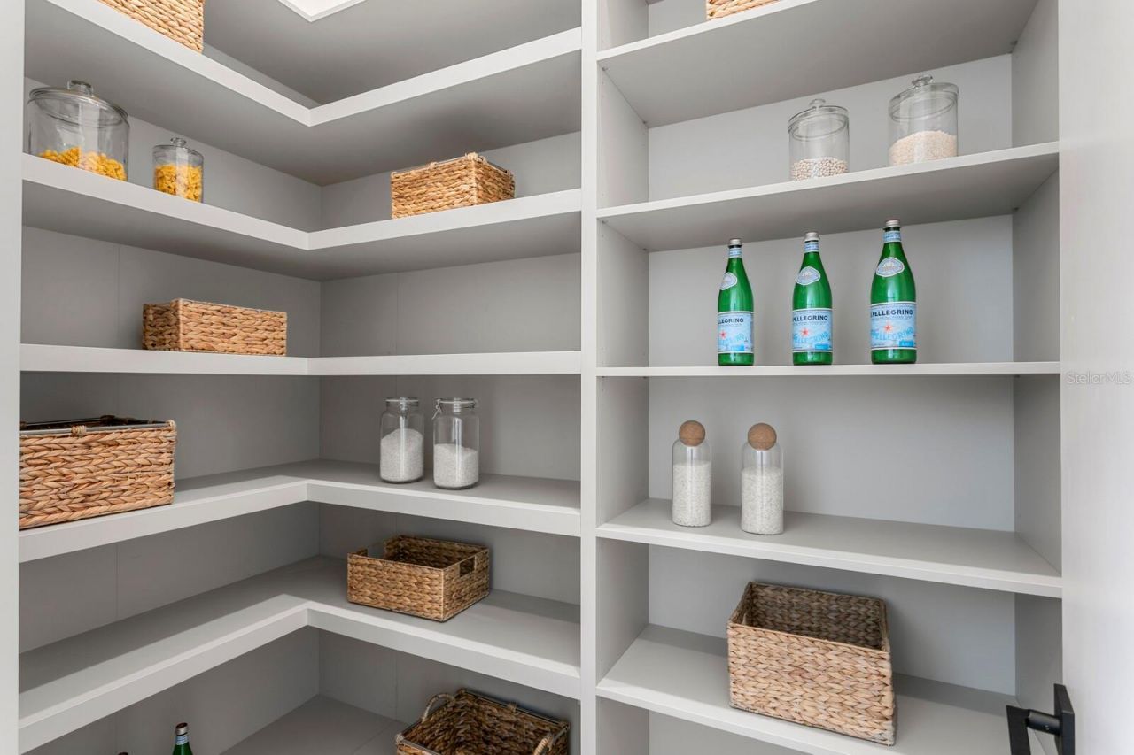 5104 W Platt Street, Tampa, FL 33609 Photo