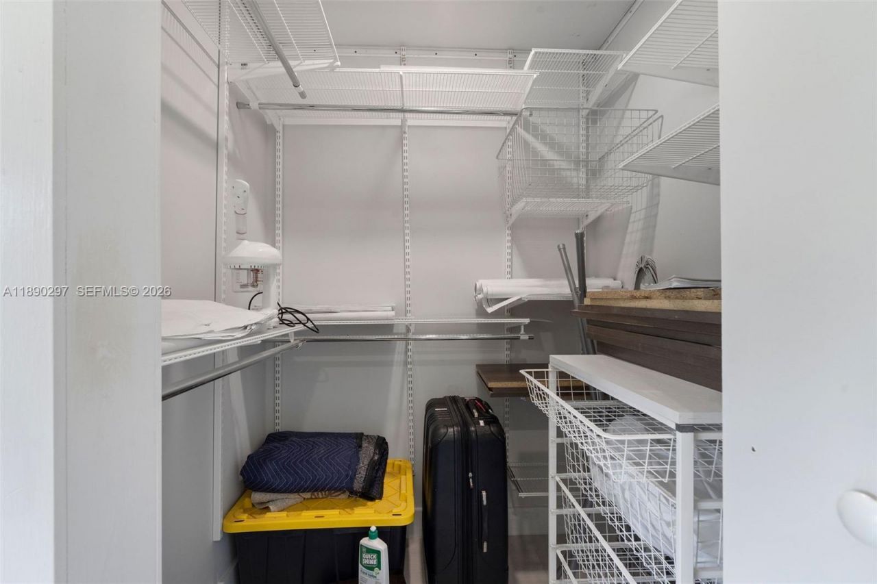 11811 SW 82 Rd, Miami, FL 33156 Photo