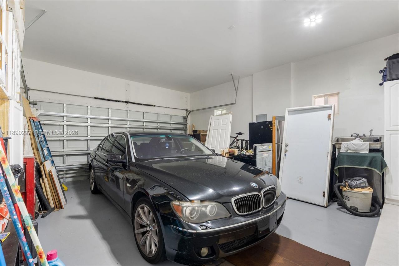 11811 SW 82 Rd, Miami, FL 33156 Photo