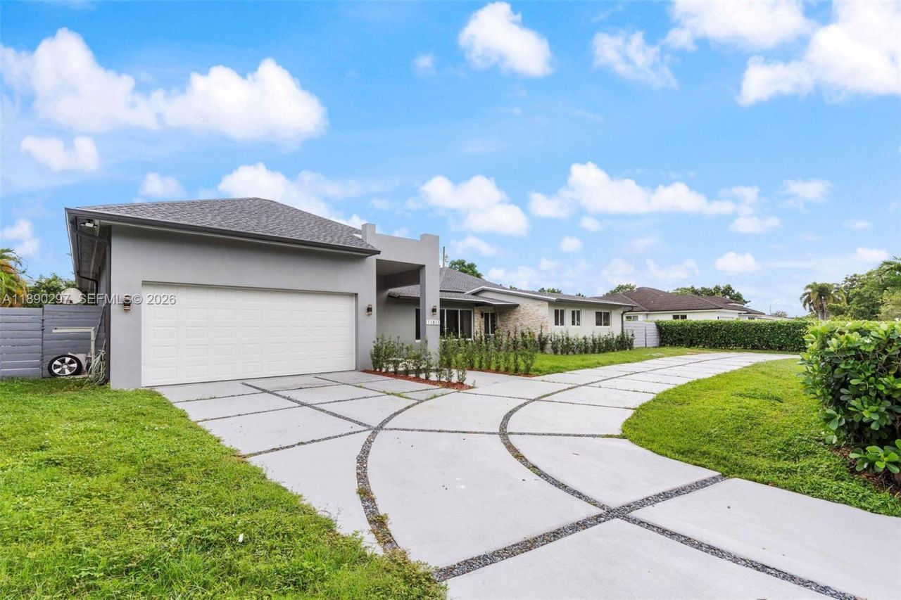 11811 SW 82 Rd, Miami, FL 33156 Photo