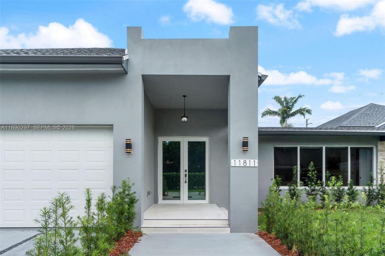 11811 SW 82 Rd, Miami, FL 33156 Photo