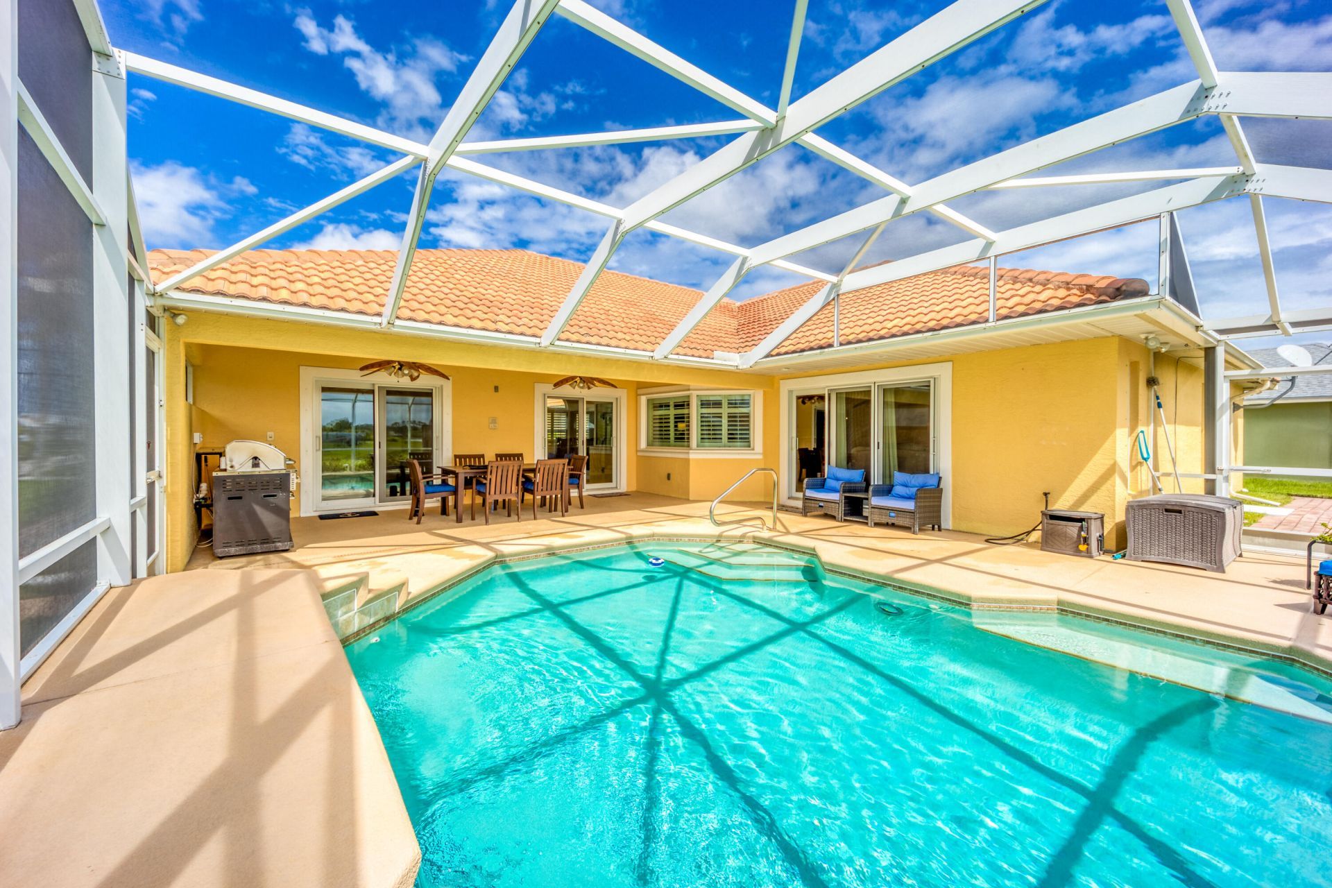 2620 SW Altamira Avenue, Port Saint Lucie, FL 34987 Photo