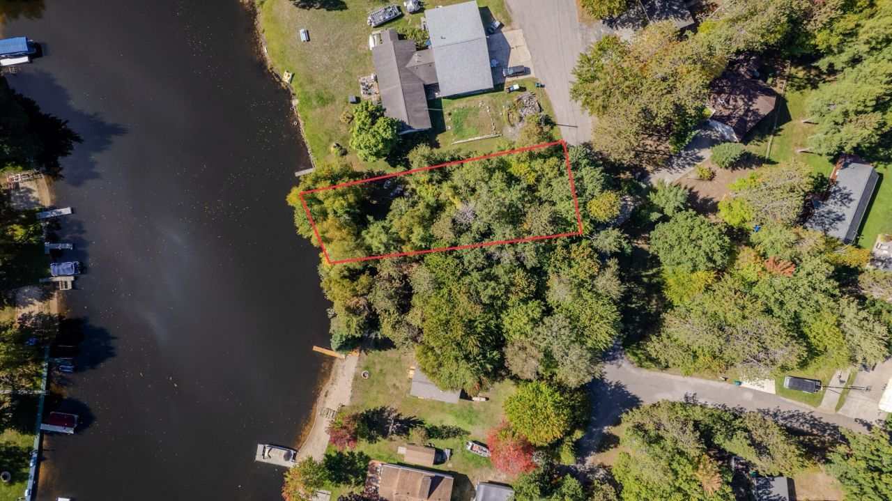 425 Atwood Drive, Prudenville, MI 48651 Main Photo