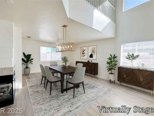 9416 Moon Splash Court, Las Vegas, NV 89129