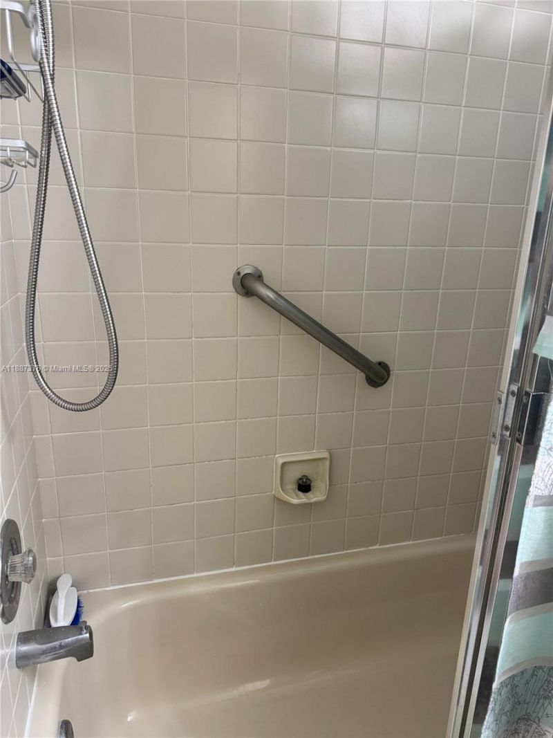 4960 E Sabal Palm Blvd, Unit 203, Tamarac, FL 33319 Photo