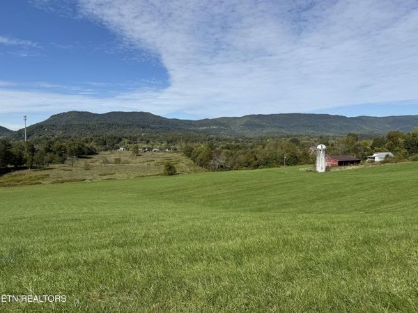 Tower St, Harrogate, TN 37752