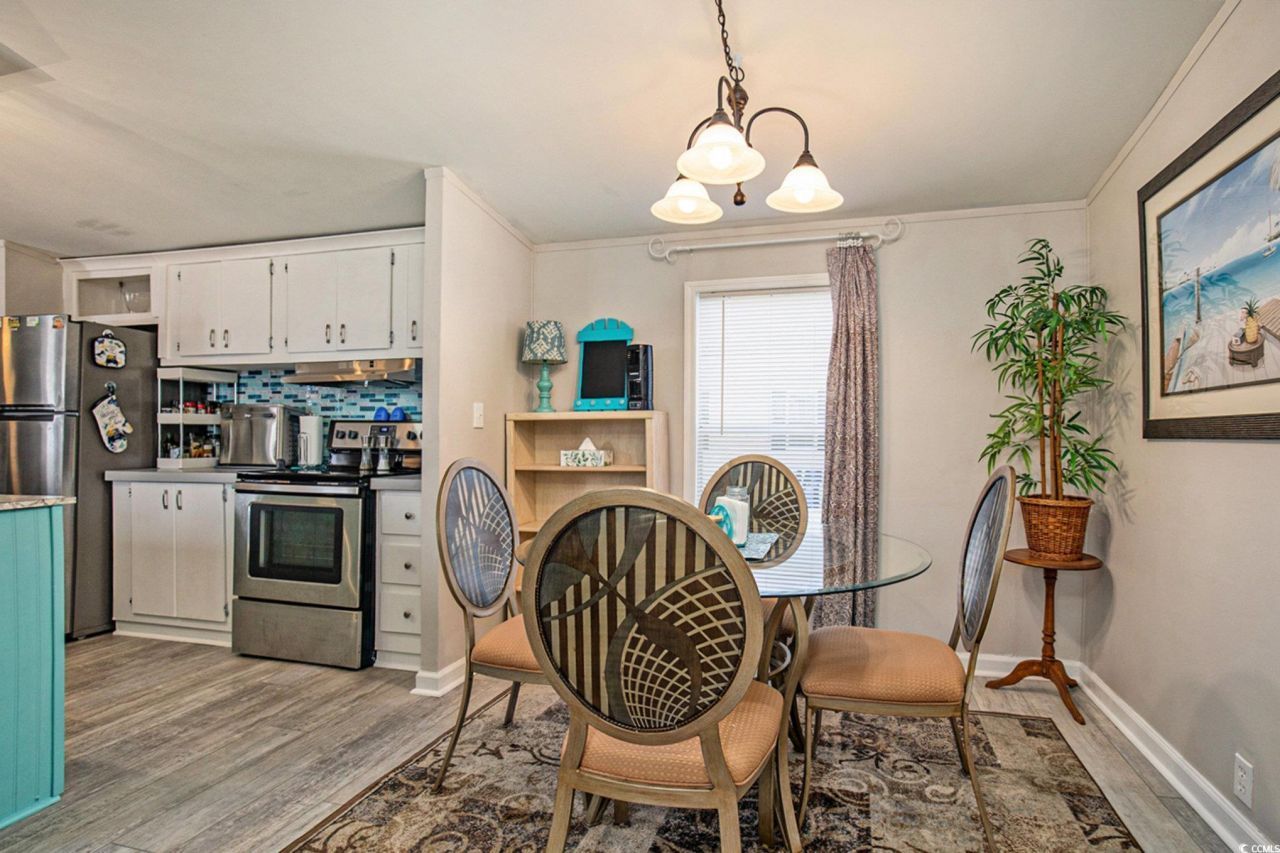 1 Seaway Ln. Photo 13