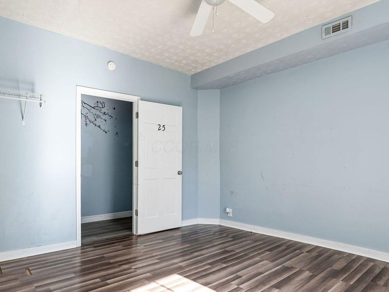 49 Columbus Road, Mount Vernon, OH 43050 Photo 9