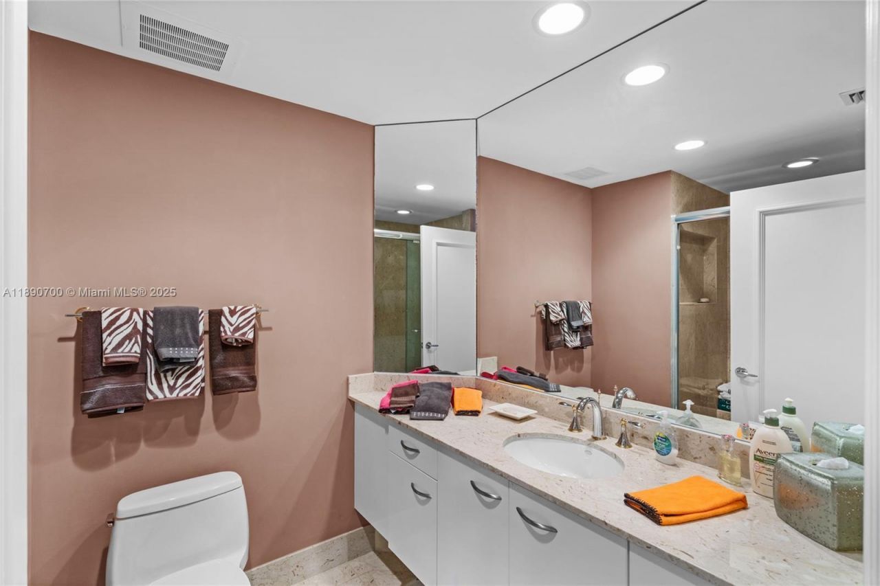 21200 Point Pl, Unit 1804, Aventura, FL 33180 Photo