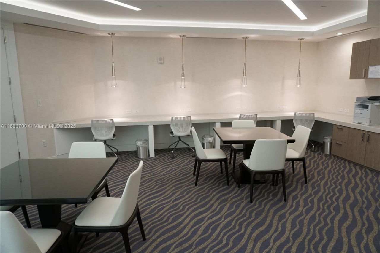 21200 Point Pl, Unit 1804, Aventura, FL 33180 Photo