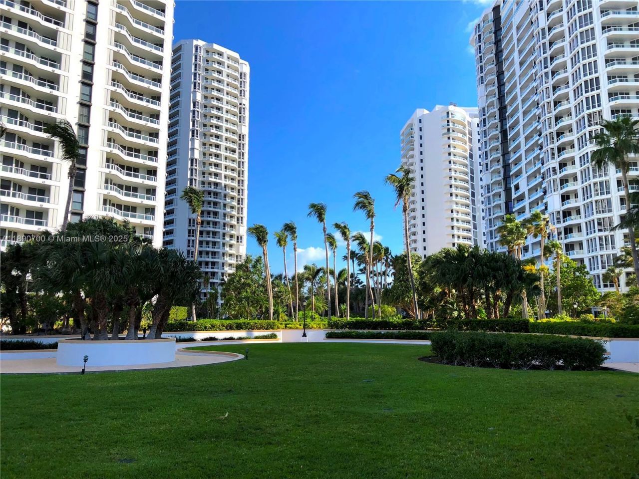21200 Point Pl, Unit 1804, Aventura, FL 33180 Photo