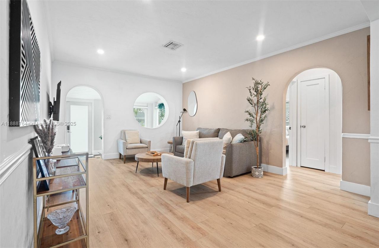 1636 Arthur St, Hollywood, FL 33020 Photo