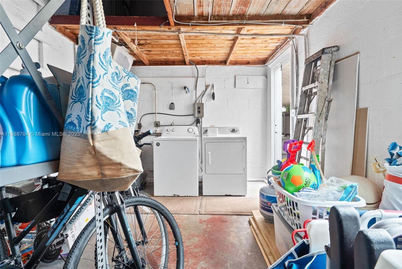 1636 Arthur St, Hollywood, FL 33020 Photo