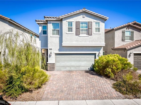 8438 Cabirolera Avenue, Las Vegas, NV 89149