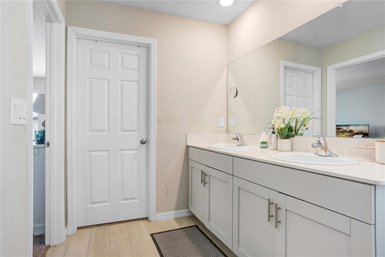 7704 Twin Leaf Terrace, Parrish, FL 34219 Photo