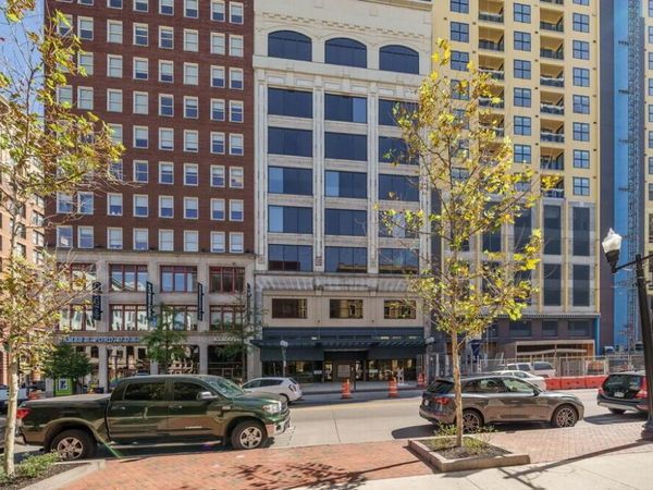 106 N High Street, Unit 103, Columbus, OH 43215