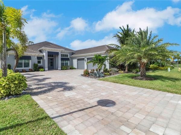 18660 Wildblue BLVD, FORT MYERS, FL 33913