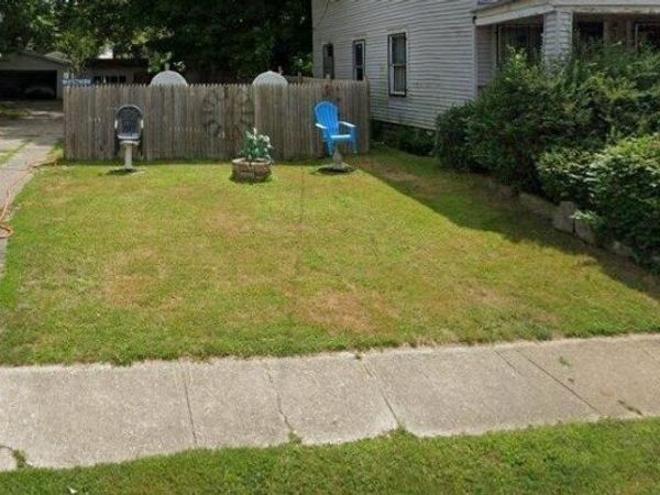 1261 E 102nd Street, Cleveland, OH 44108