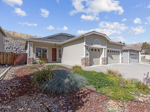 2365 Red Maple Court, Reno, NV 89523