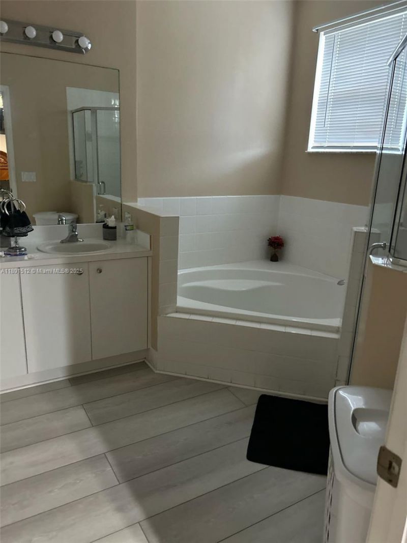 22066 SW 93rd Pl, Cutler Bay, FL 33190 Photo