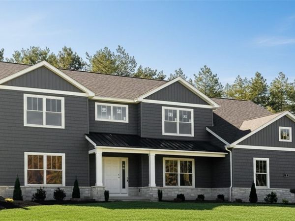 13 Kestrel Court, Clarence Center, NY 14127