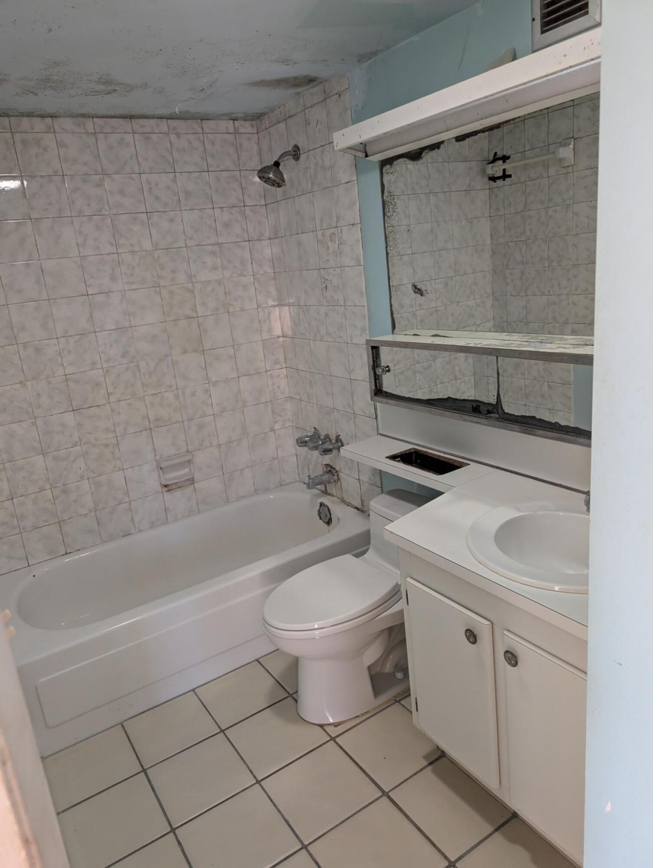 2150 Sans Souci Boulevard, Unit B205, North Miami, FL 33181 Photo