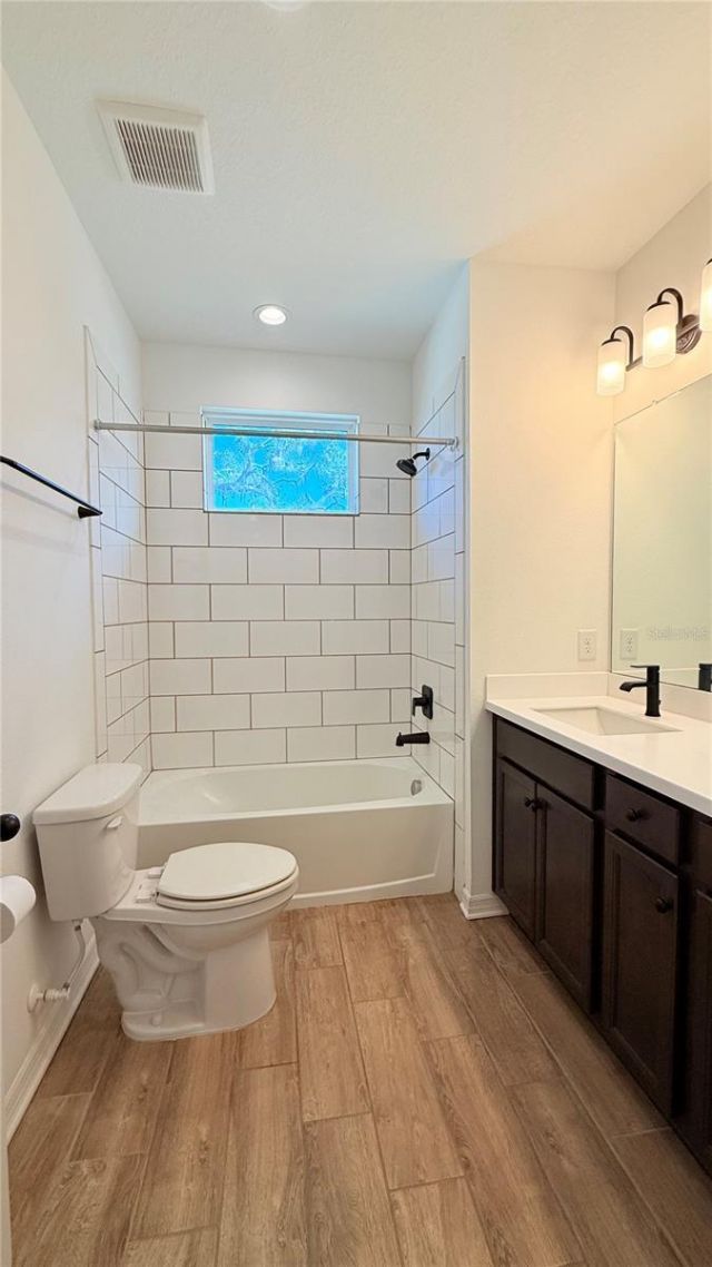 4623 Reisswood Loop, Palmetto, FL 34221 Photo