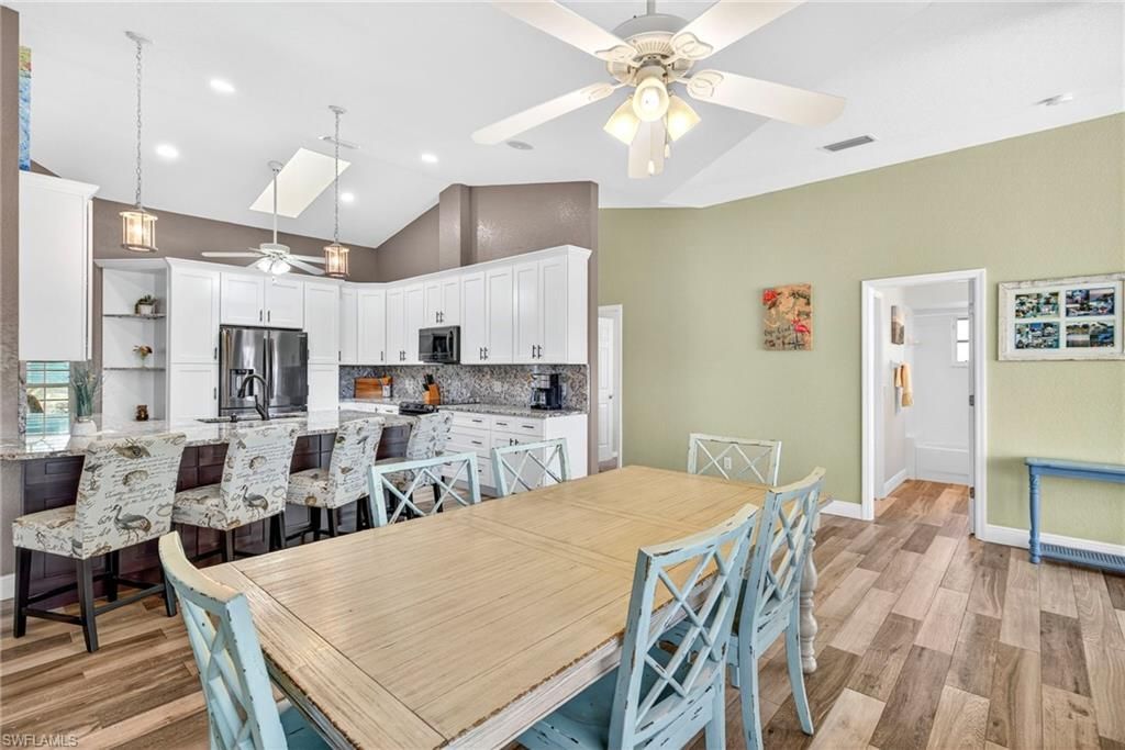 2505 SW 53rd Ter, Cape Coral, FL 33914 Photo