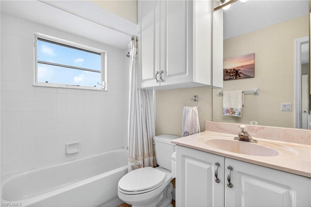 2505 SW 53rd Ter, Cape Coral, FL 33914 Photo