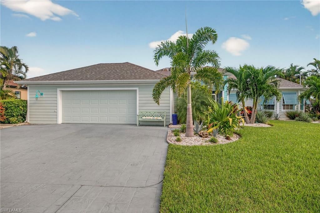 2505 SW 53rd Ter, Cape Coral, FL 33914 Photo
