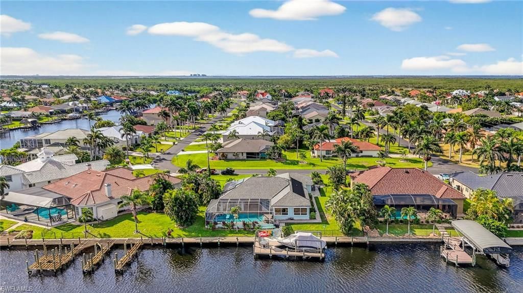 2505 SW 53rd Ter, Cape Coral, FL 33914 Photo