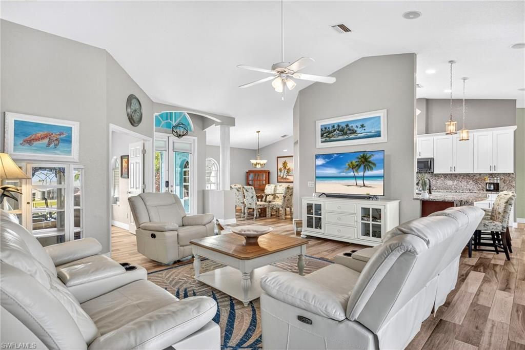 2505 SW 53rd Ter, Cape Coral, FL 33914 Photo