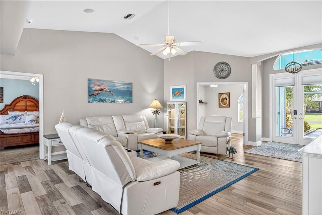 2505 SW 53rd Ter, Cape Coral, FL 33914 Photo