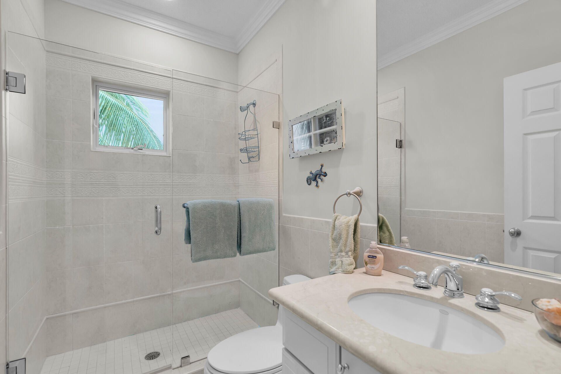 860 Lagoon Drive, Summerland Key, FL 33042 Photo