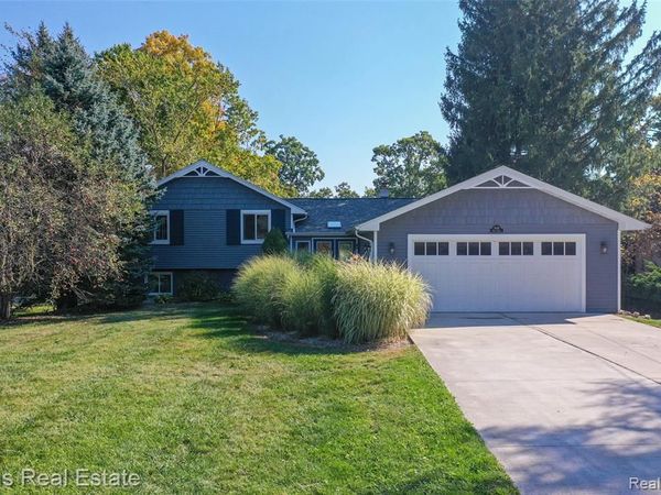 9449 Ridge Road, Atlas Twp, MI 48438