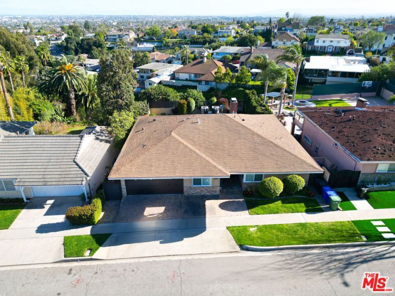 4028 Kenway Avenue, View Park, CA 90008 Main Photo