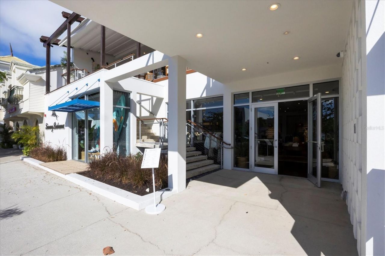 775 Longboat Club Road, Unit 203, Longboat Key, FL 34228 Photo