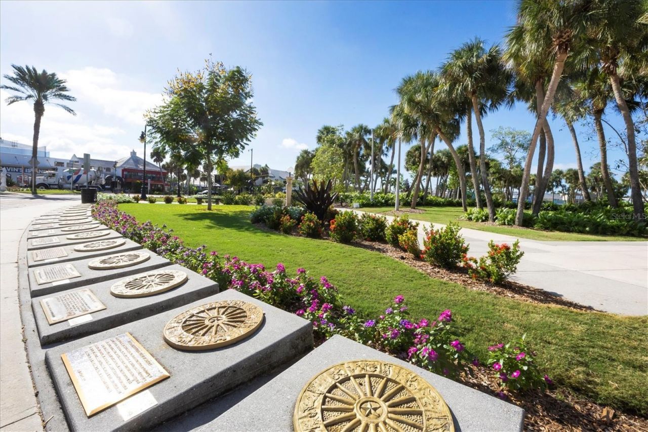 775 Longboat Club Road, Unit 203, Longboat Key, FL 34228 Photo