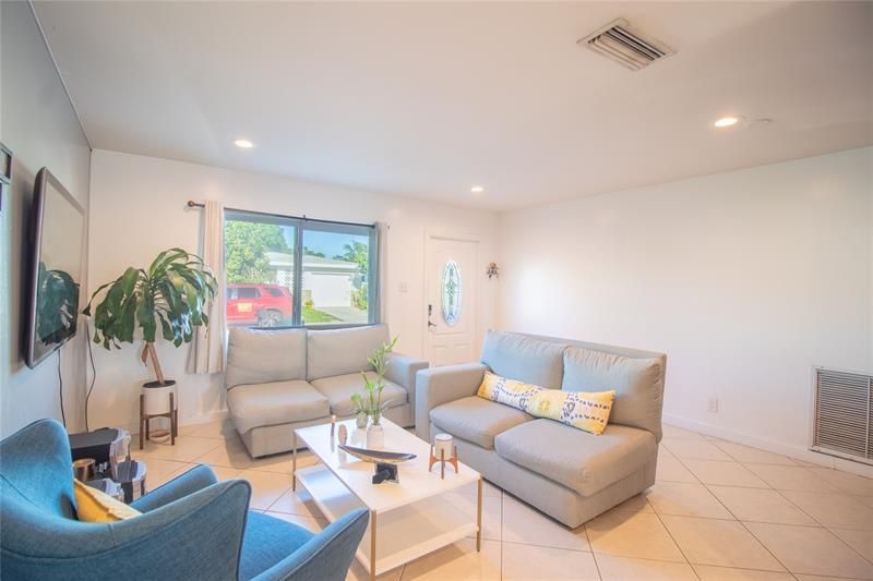 730 NW 75th Avenue, Margate, FL 33063 Photo