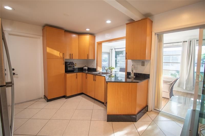 730 NW 75th Avenue, Margate, FL 33063 Photo