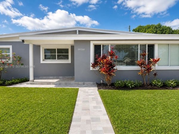 18100 NW 7th Pl, Miami Gardens, FL 33169