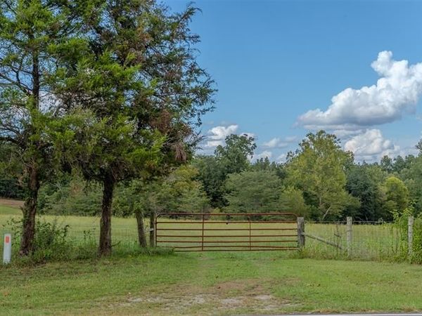 0 State Hwy.E, Oak Ridge, MO 63769