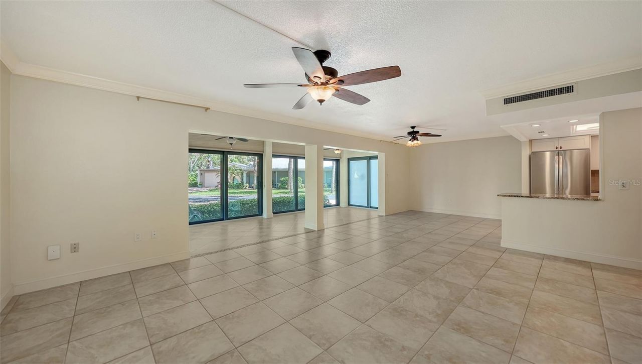 225 Hourglass Way, Unit 103, Sarasota, FL 34242 Photo