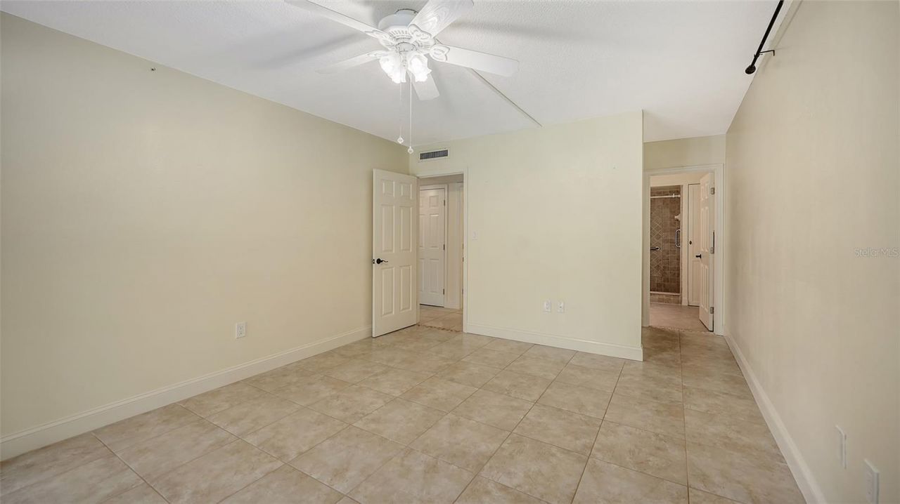 225 Hourglass Way, Unit 103, Sarasota, FL 34242 Photo