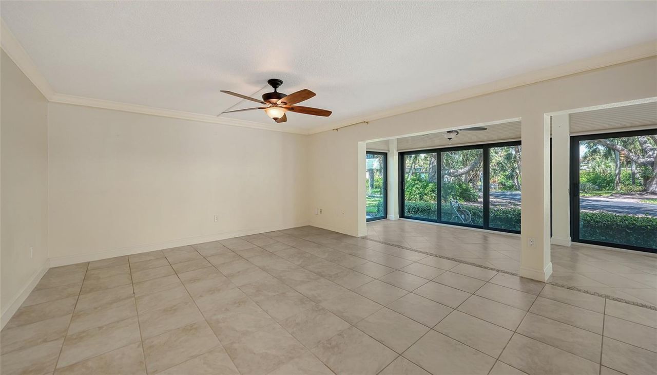 225 Hourglass Way, Unit 103, Sarasota, FL 34242 Photo