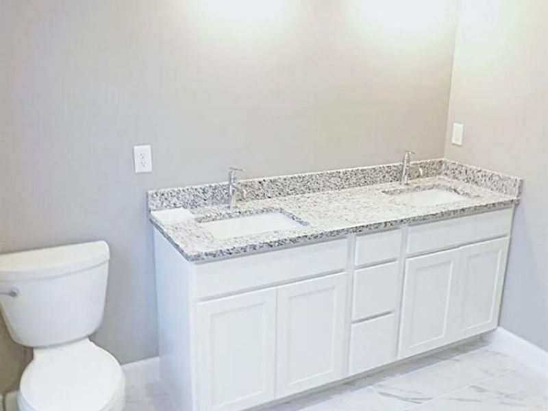 377 Cityscape West Drive, Cincinnati, OH 45205 Photo 6