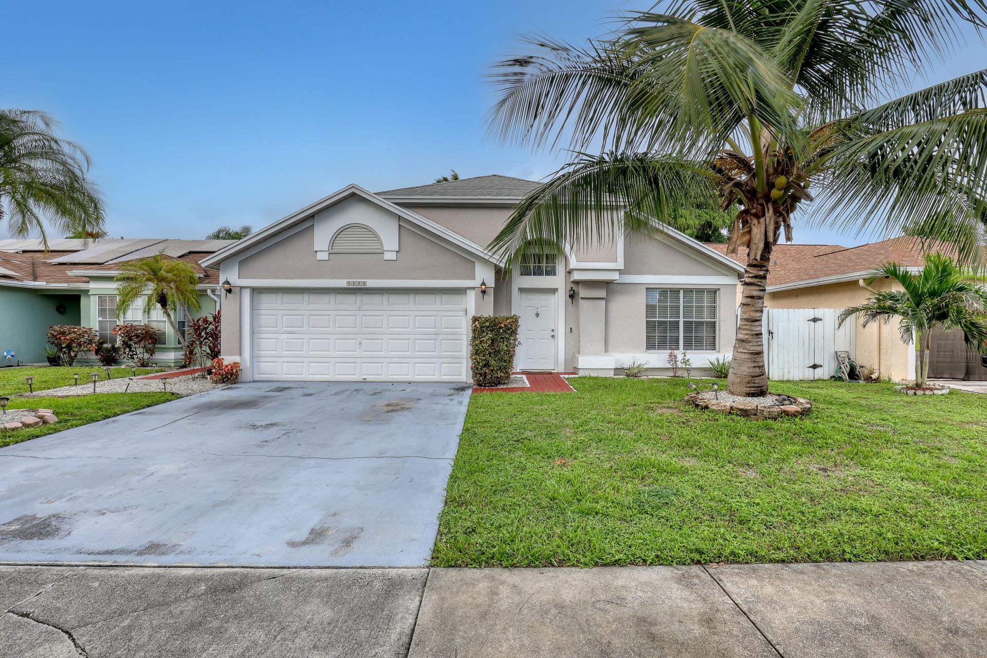 5135 Foxhall Place, West Palm Beach, FL 33417 Photo