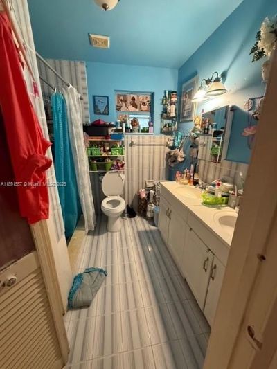 218 E 20th St, Hialeah, FL 33010 Photo