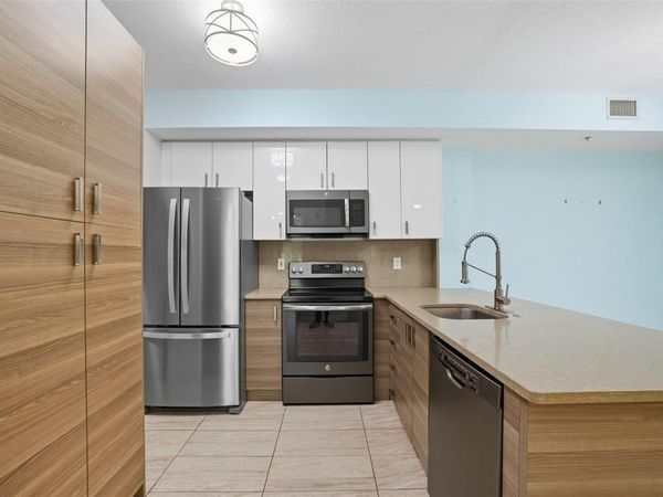 6401 ARAGON WAY, Unit 103, FORT MYERS, FL 33966